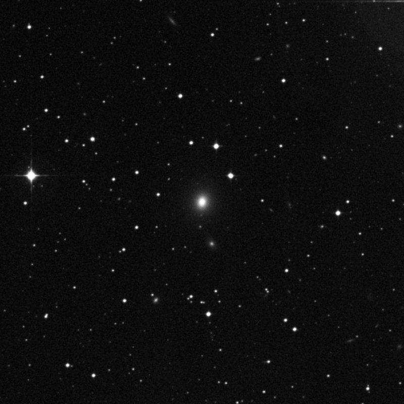 IC 3927 - Zoom