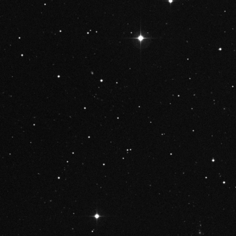 IC 3933 - Zoom