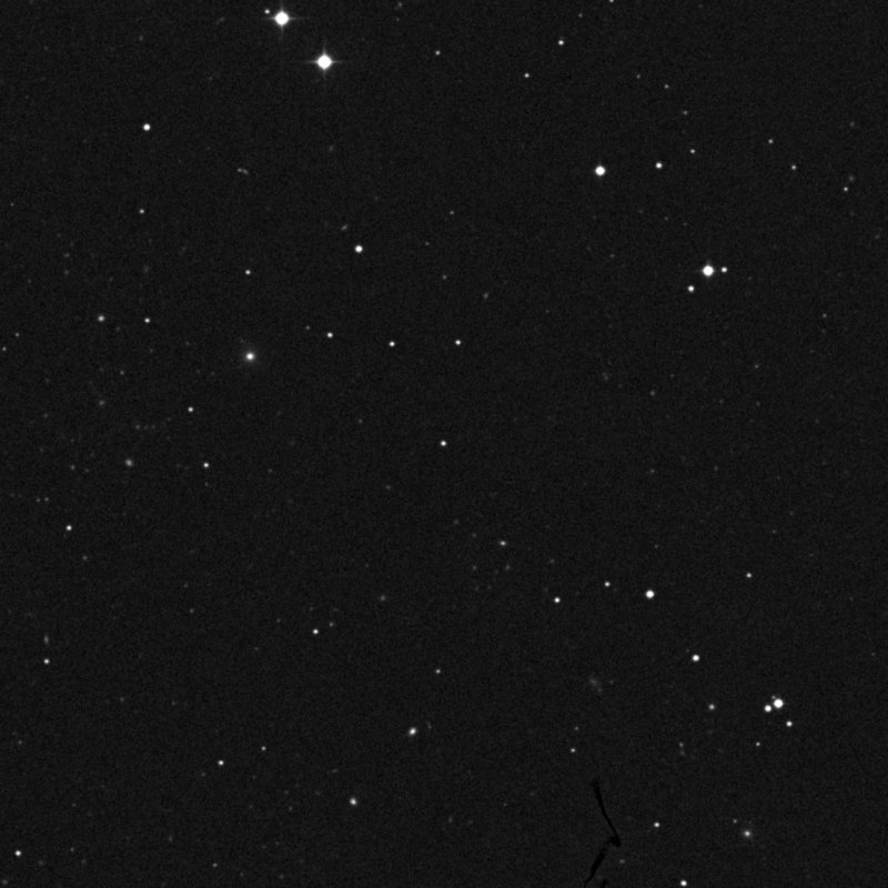 IC 3942 - Zoom