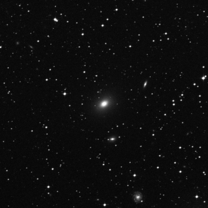 IC 3986 - Zoom