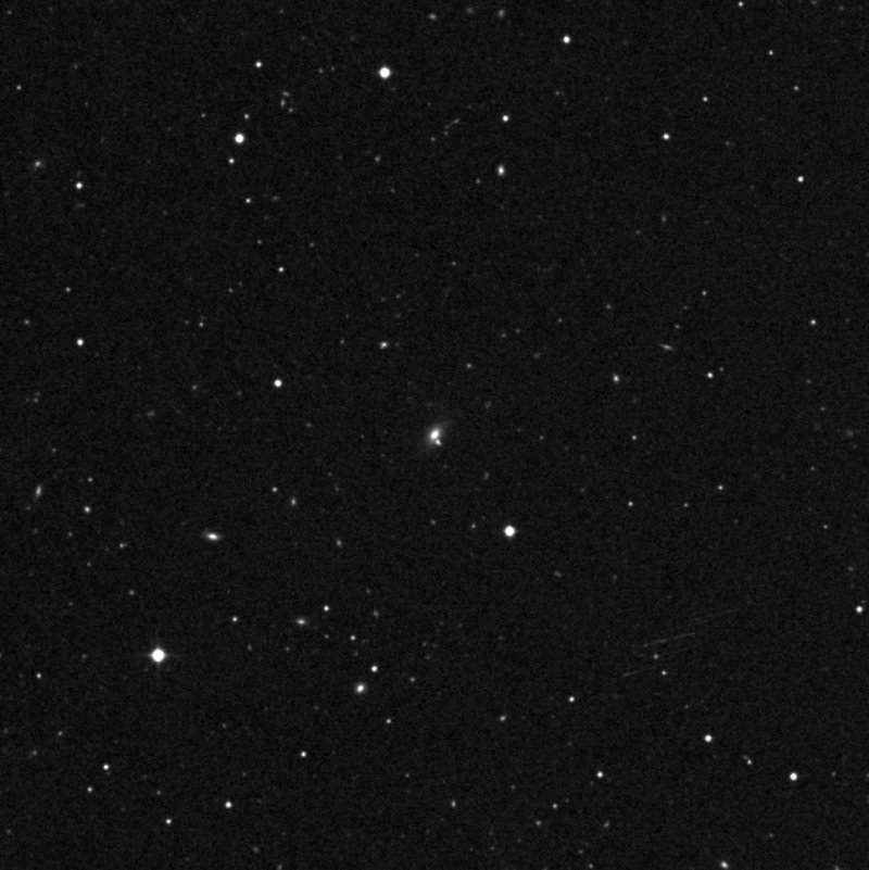 IC 4007 - Zoom