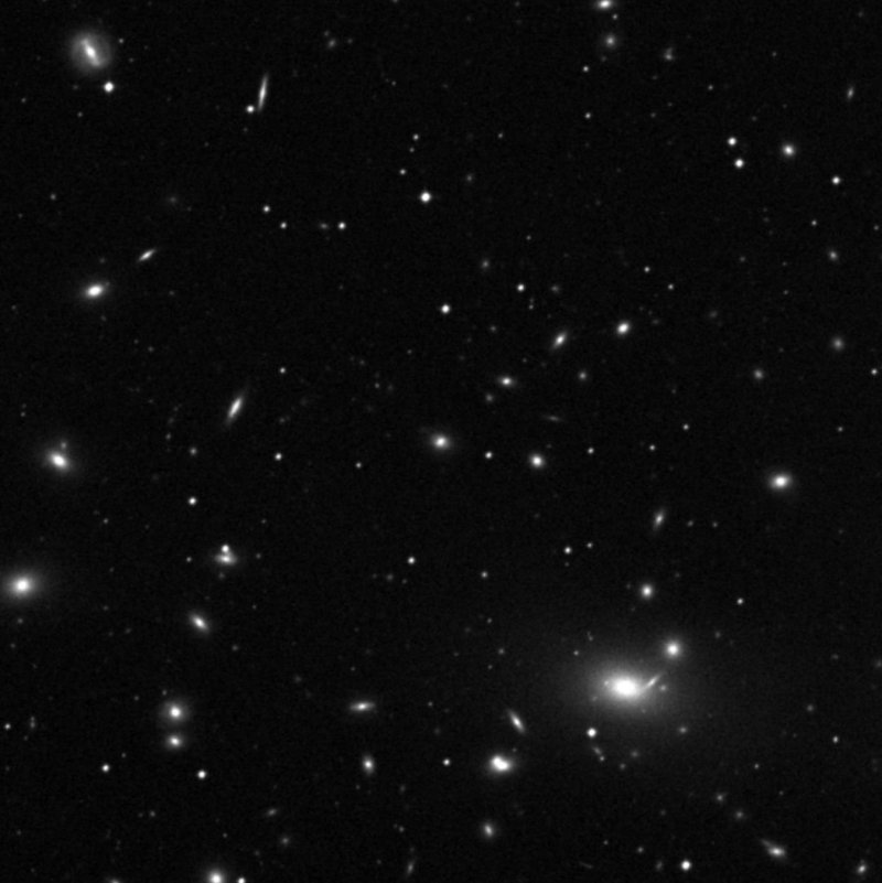 IC 4026 - Zoom