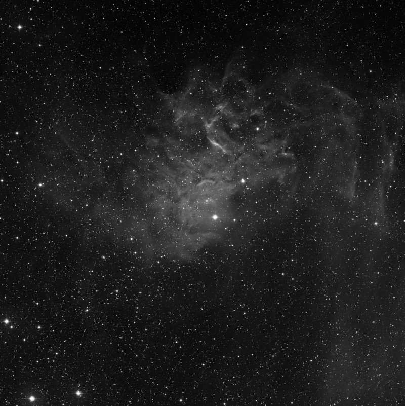 Nebulosa de la Estrella Llameante - Zoom