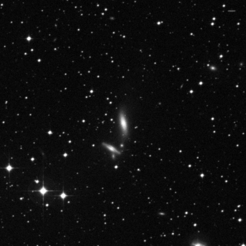 IC 4233 - Zoom