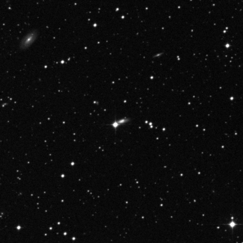 IC 4249 - Zoom