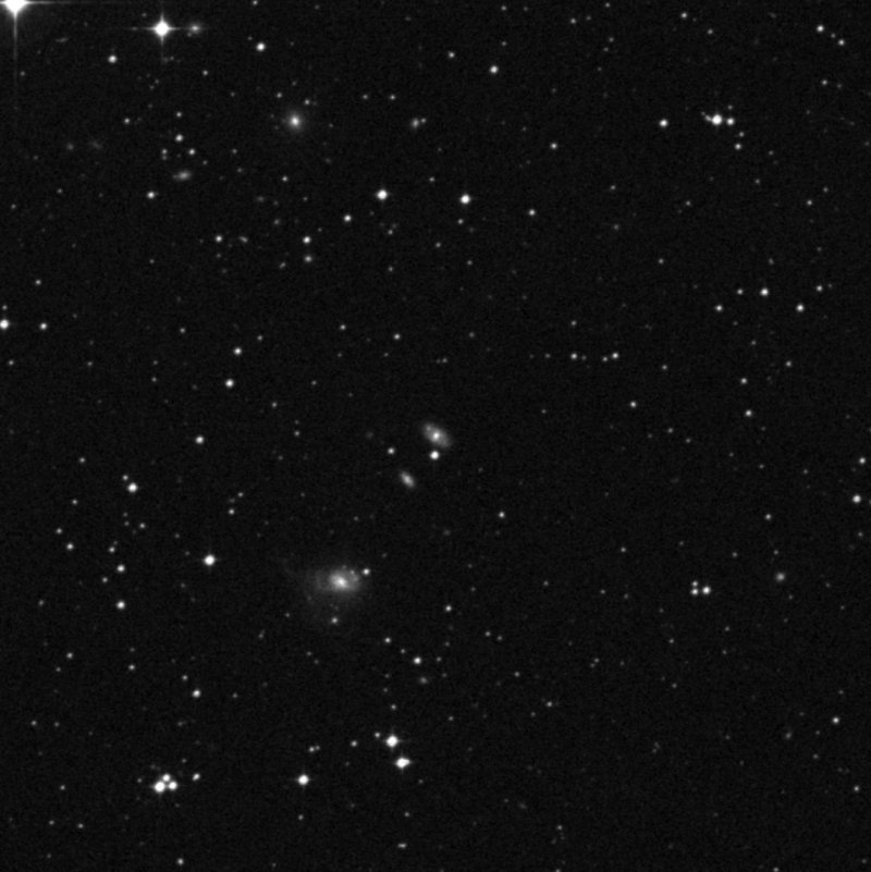 IC 4279 - Zoom