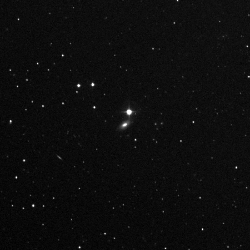 IC 4519 - Zoom