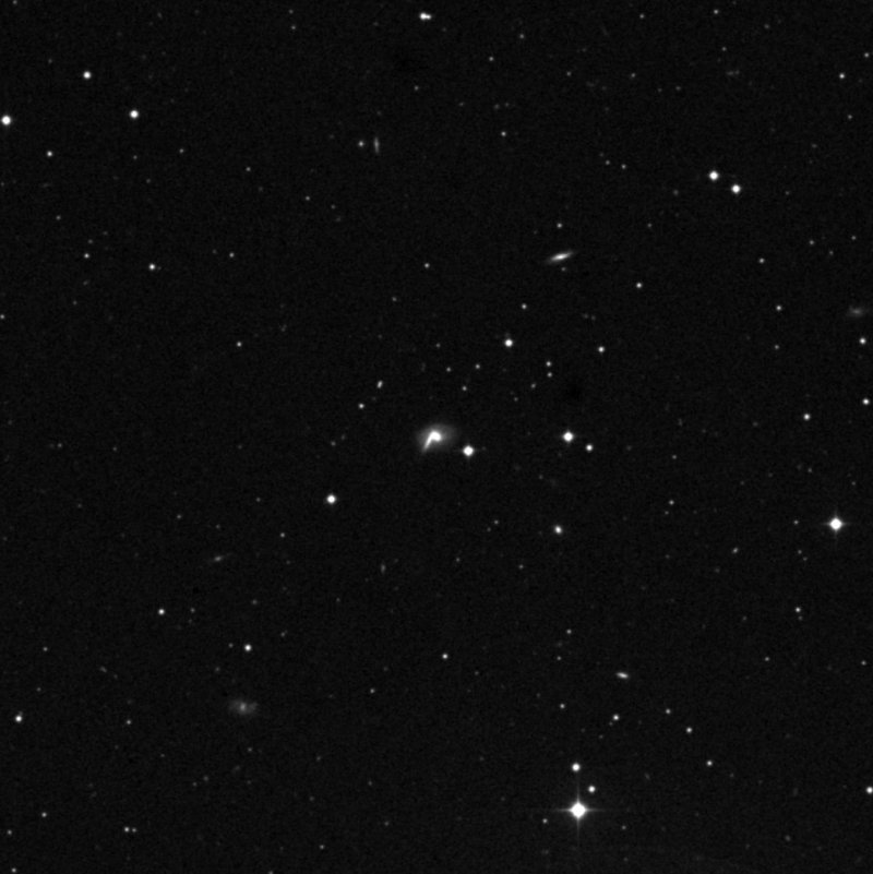 IC 4542 - Zoom