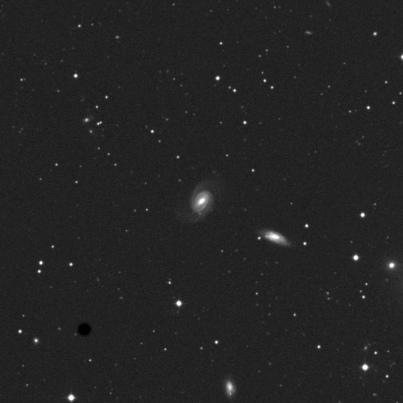 IC 4566 - Zoom