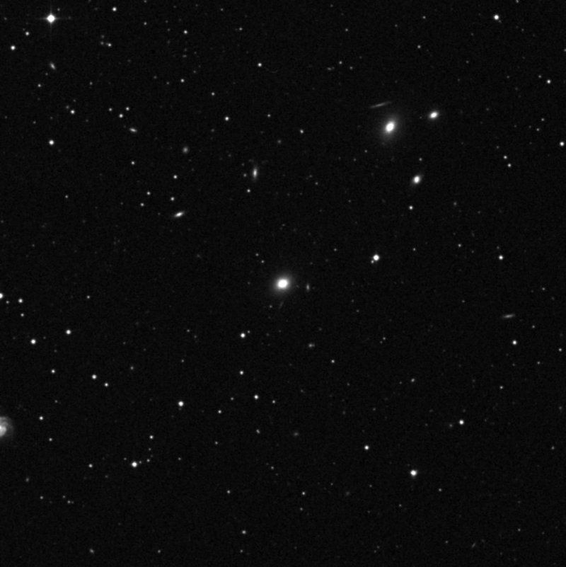 IC 4569 - Zoom