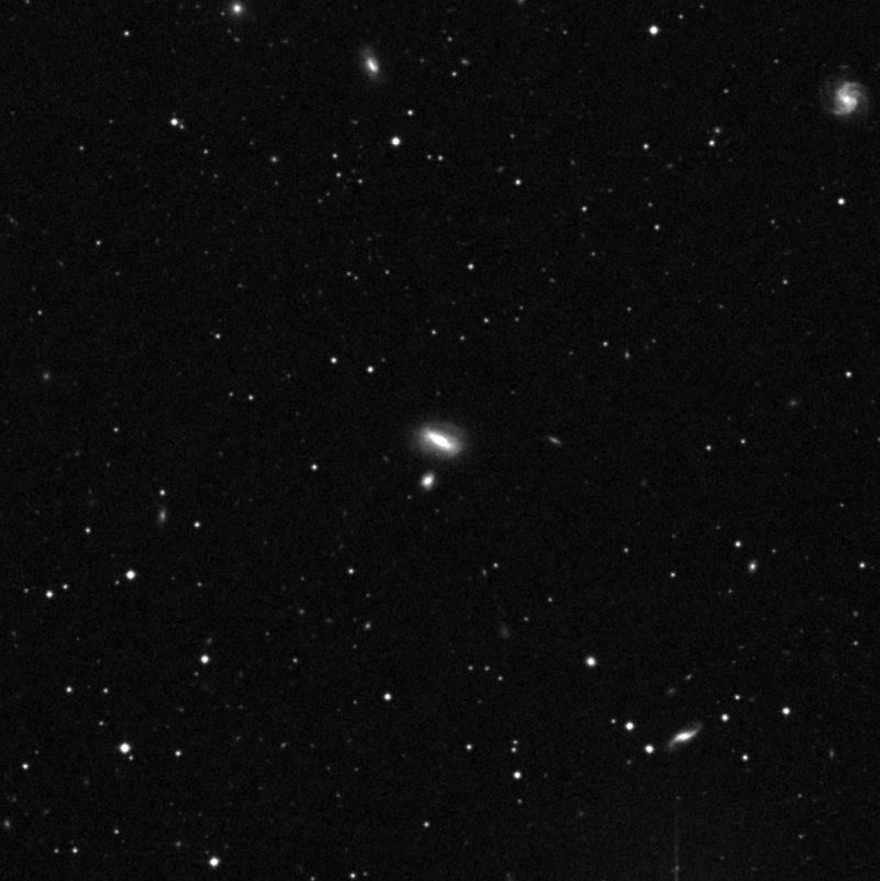 IC 4572 - Zoom