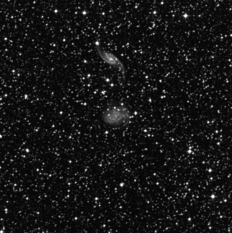 IC 4584 - Zoom
