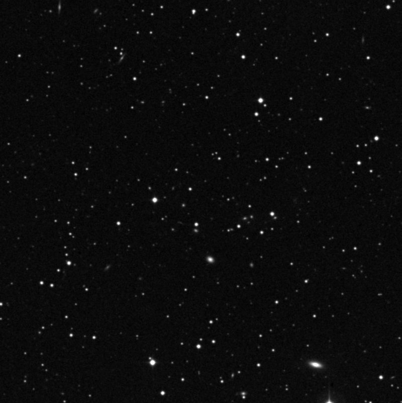 IC 4667 - Zoom