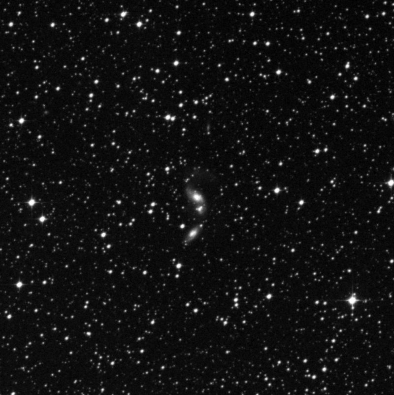 IC 4687 - Zoom