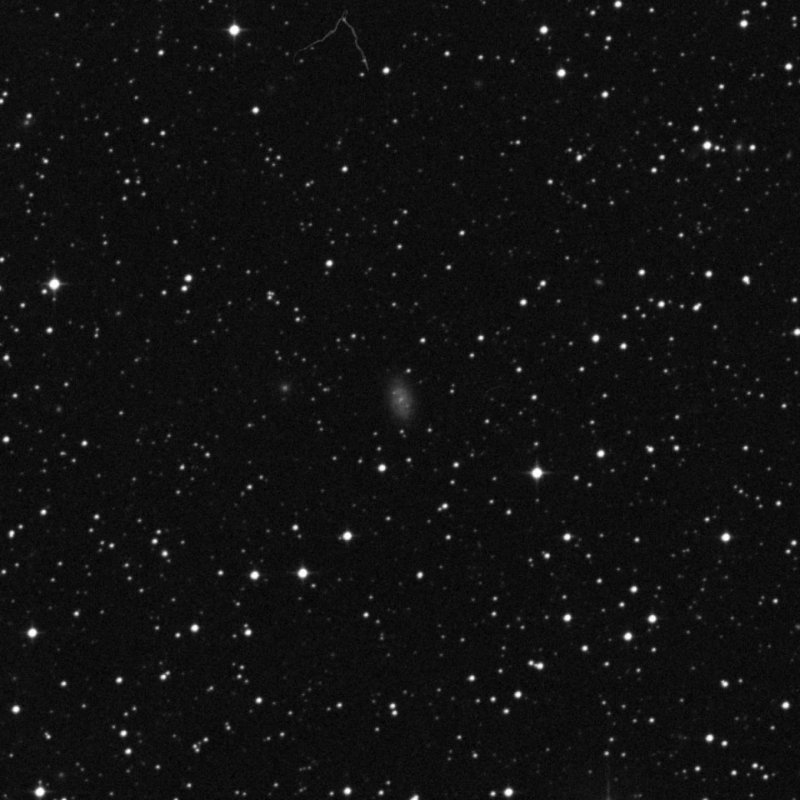 IC 4809 - Zoom
