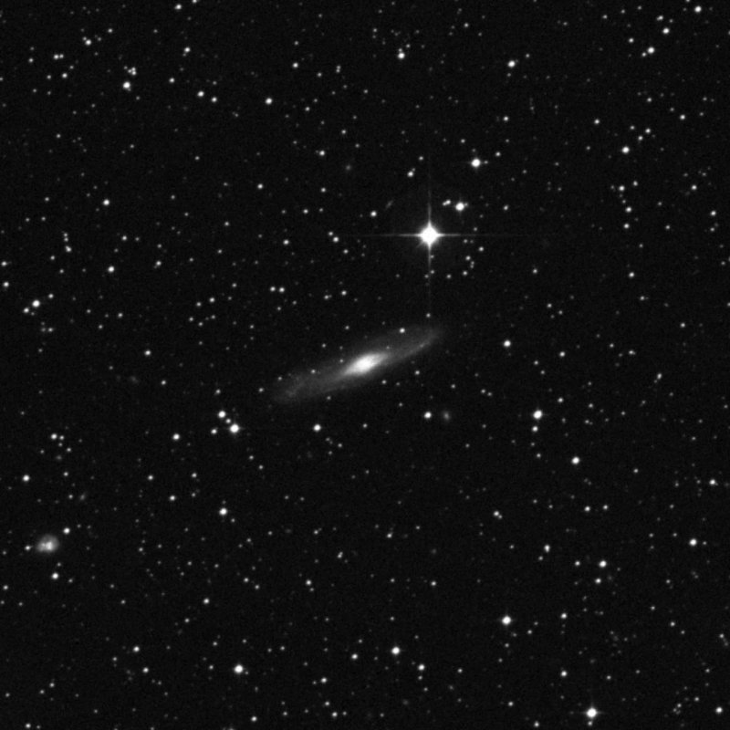 IC 4831 - Zoom