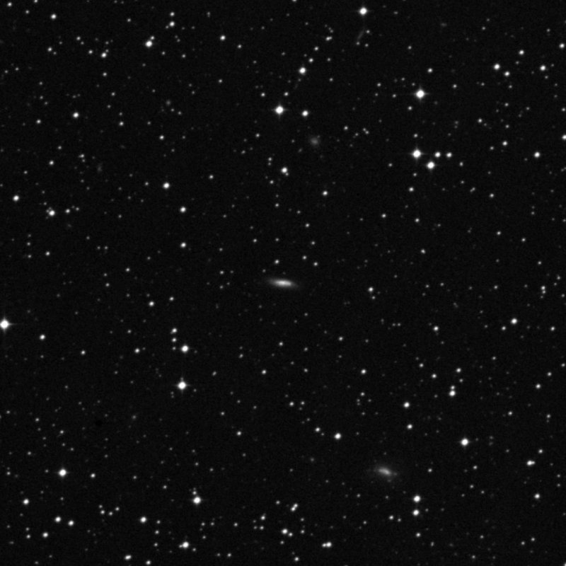 IC 4877 - Zoom