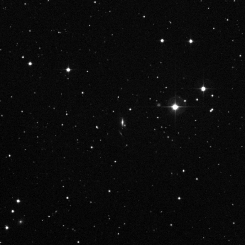 IC 5223 - Zoom