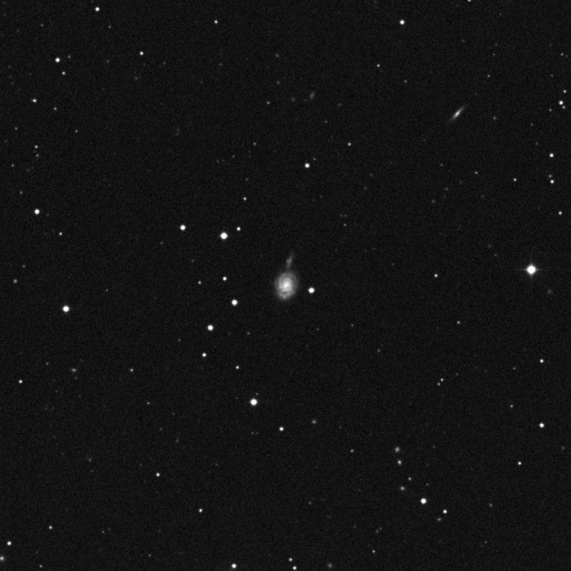 NGC 105 - Zoom