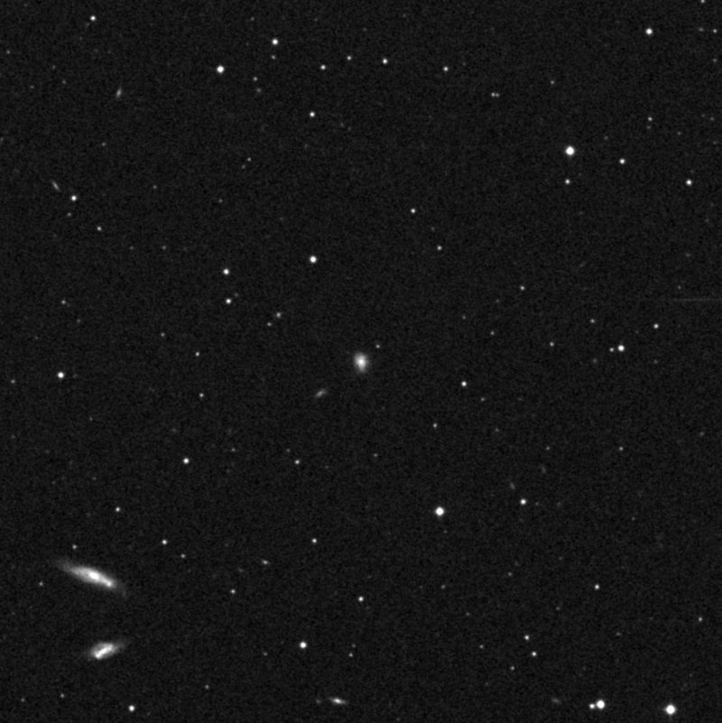 IC 561 - Zoom