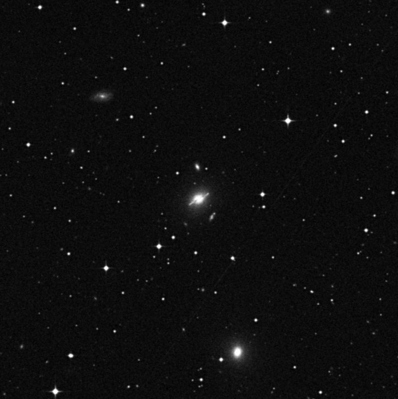 IC 575 - Zoom