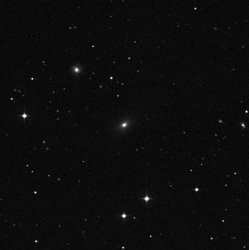 IC 585 - Zoom