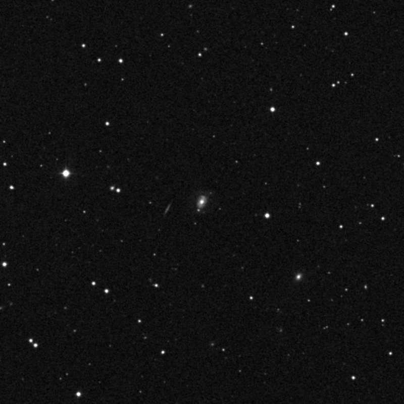 IC 588 - Zoom