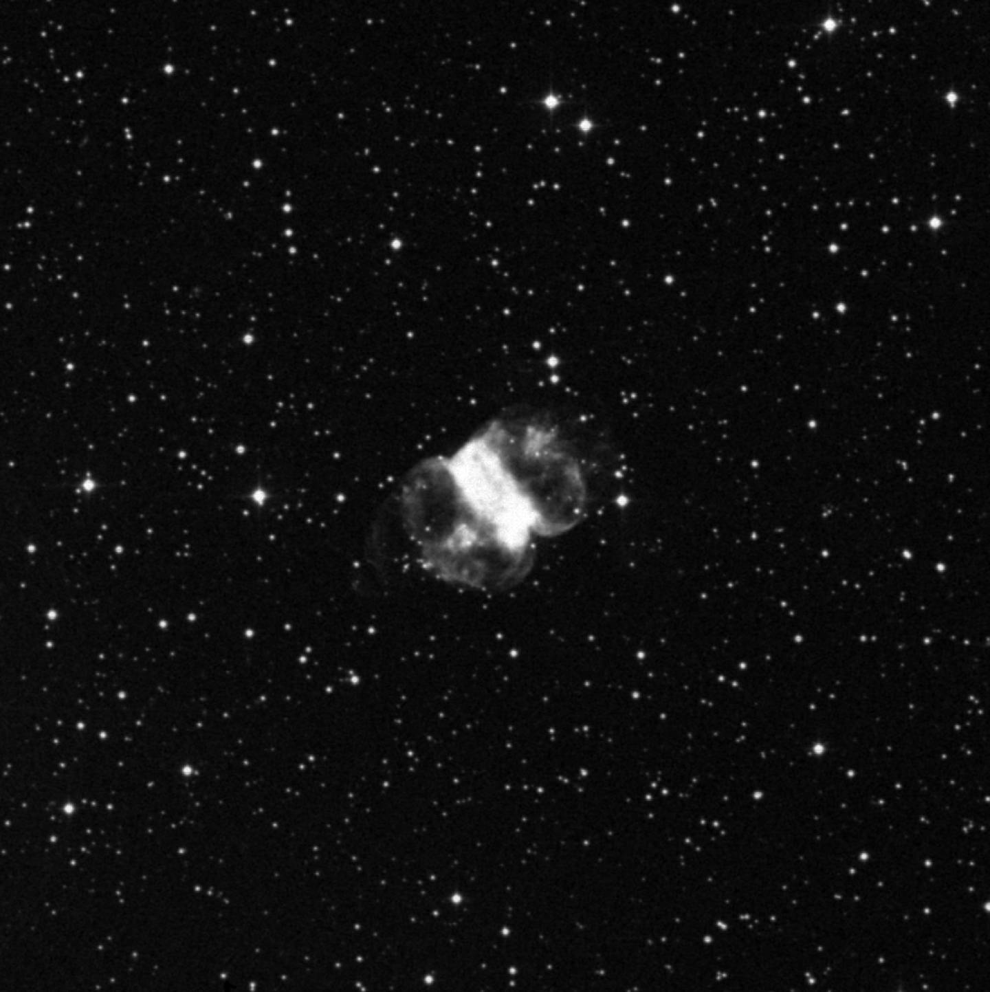 Messier 76 - Nebulosa de la Barra, Nebulosa del Corcho, Pequeña Nebulosa de las Pesas