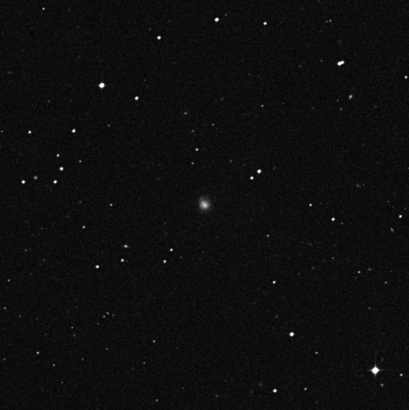 NGC 879 - Zoom