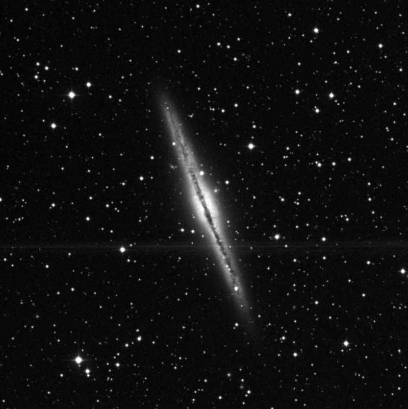 Galaxia de la Astilla de Plata - Zoom