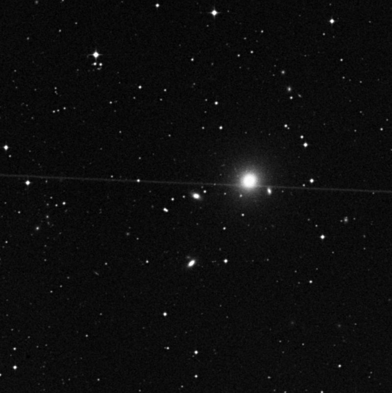 IC 647 - Zoom