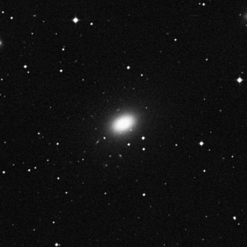 NGC 1052 - Zoom