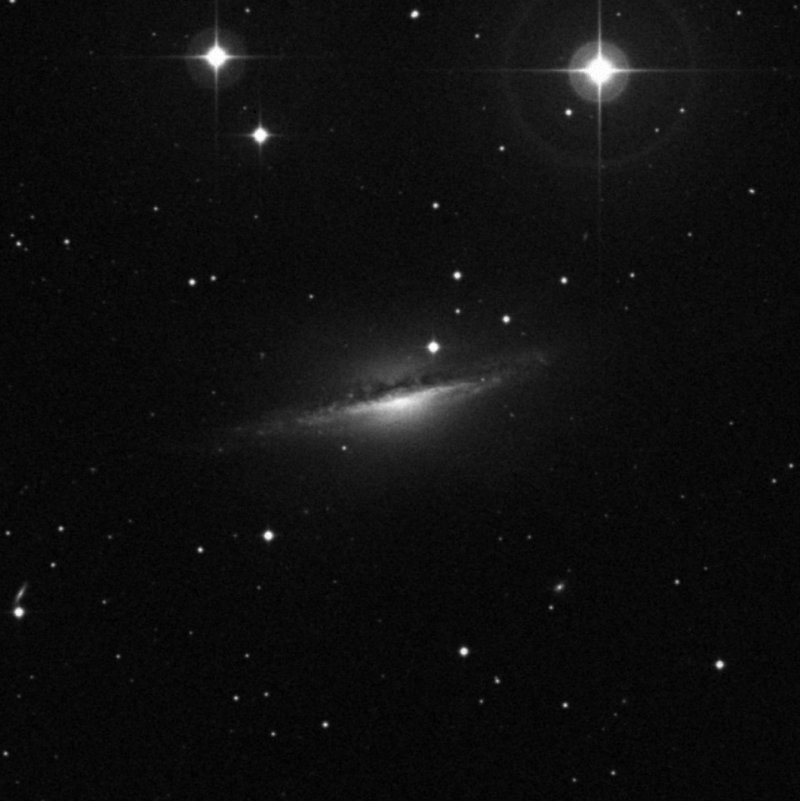 Galaxia de la Ballena Pequeña - Zoom