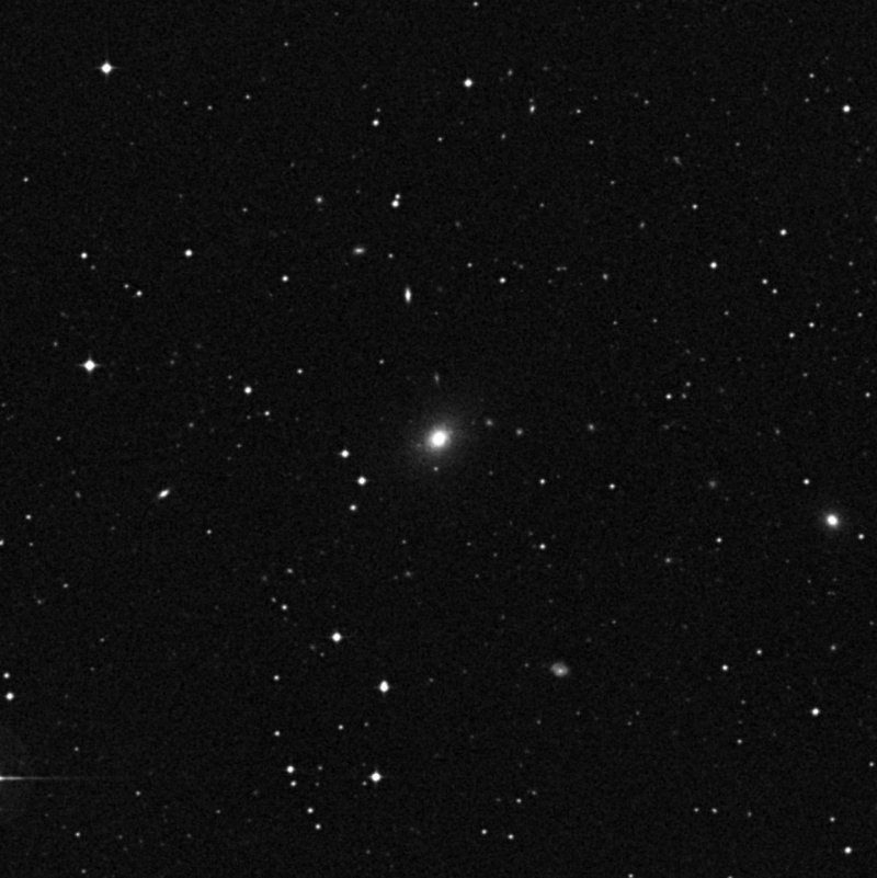 IC 659 - Zoom