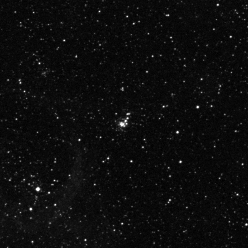 NGC 1735 - Zoom