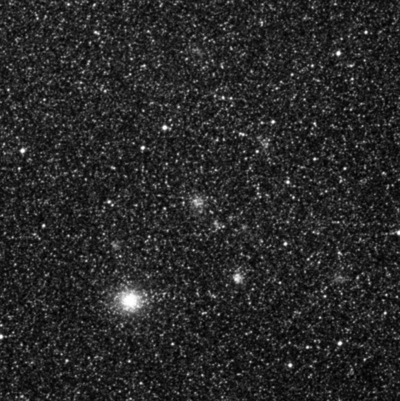 NGC 1830 - Zoom
