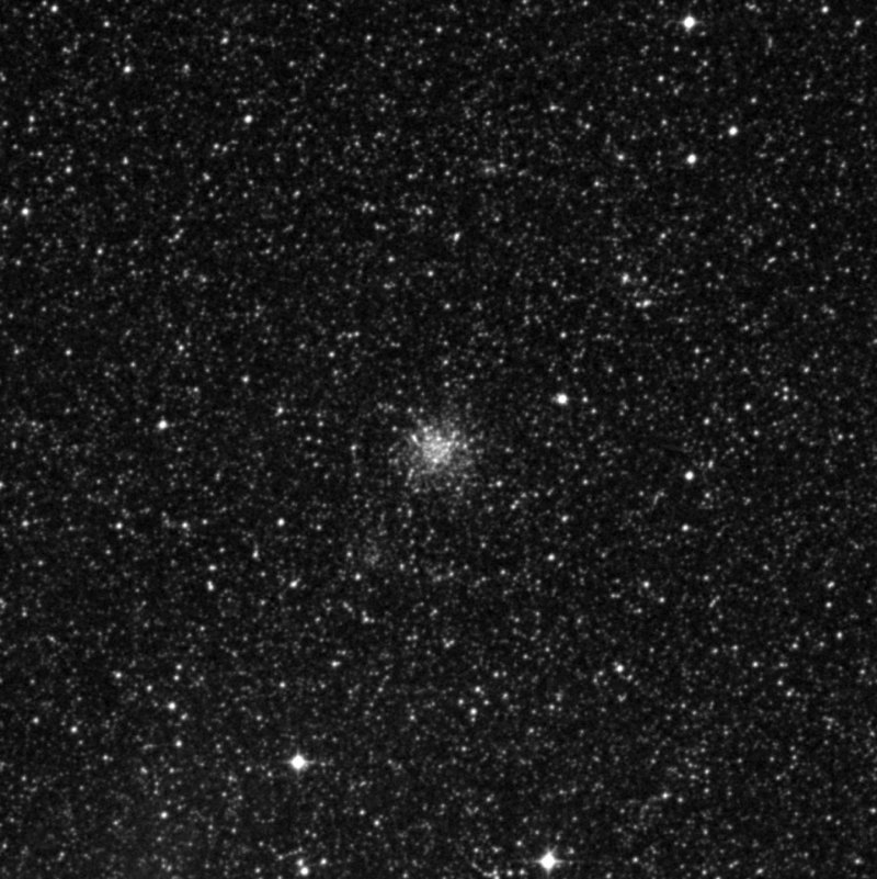 NGC 1852 - Zoom