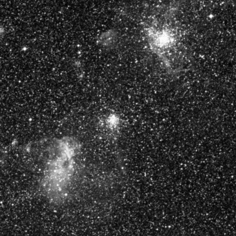 NGC 1855 - Zoom