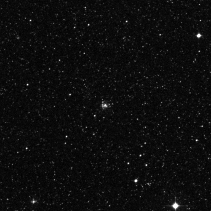 NGC 2051 - Zoom