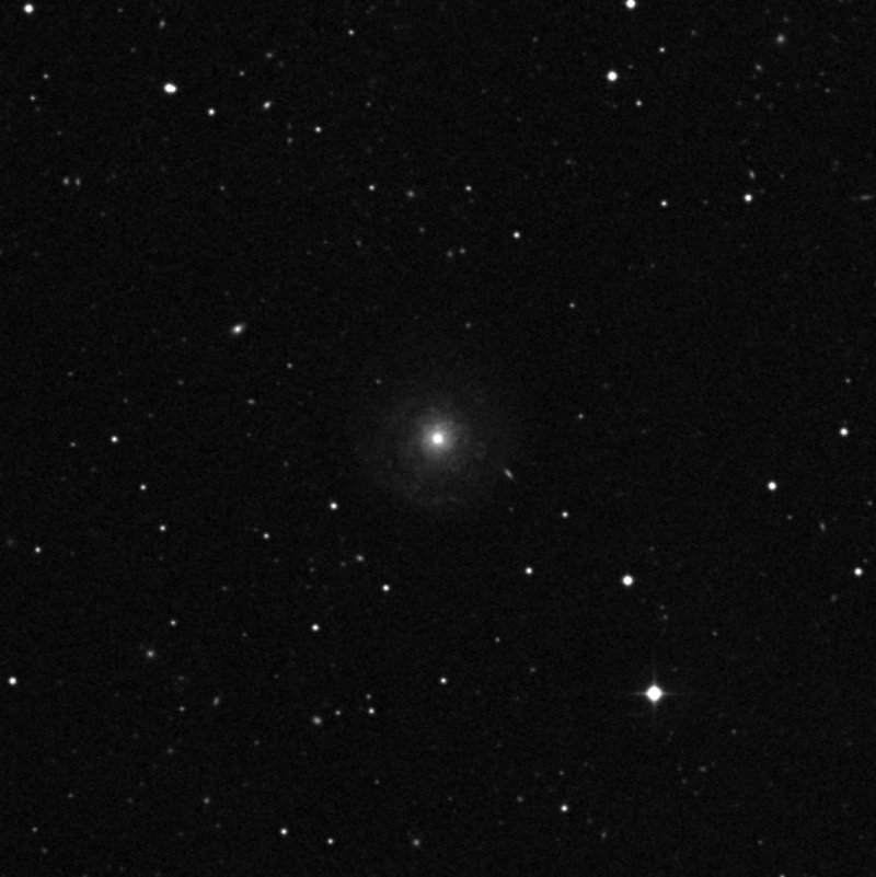 IC 740 - Zoom