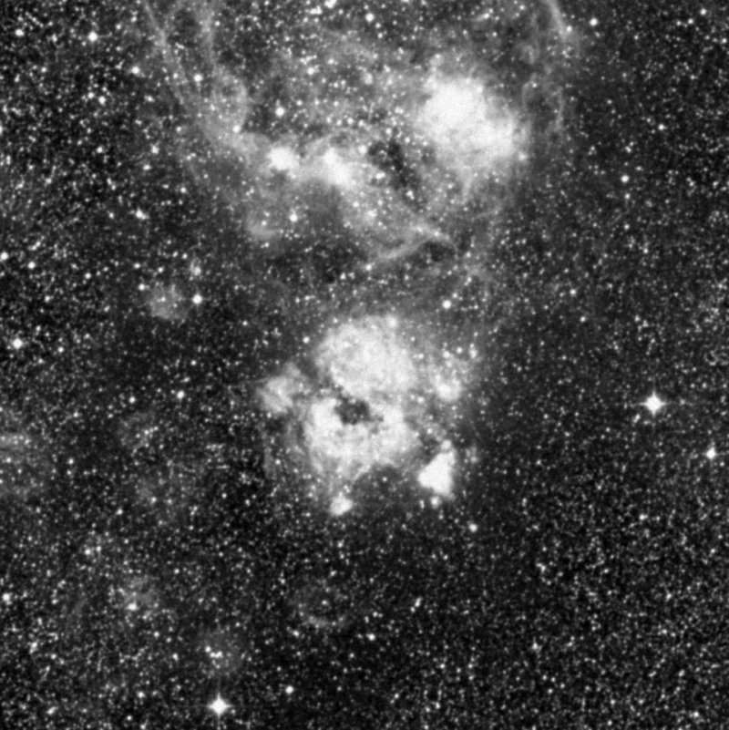 NGC 2083 - Zoom