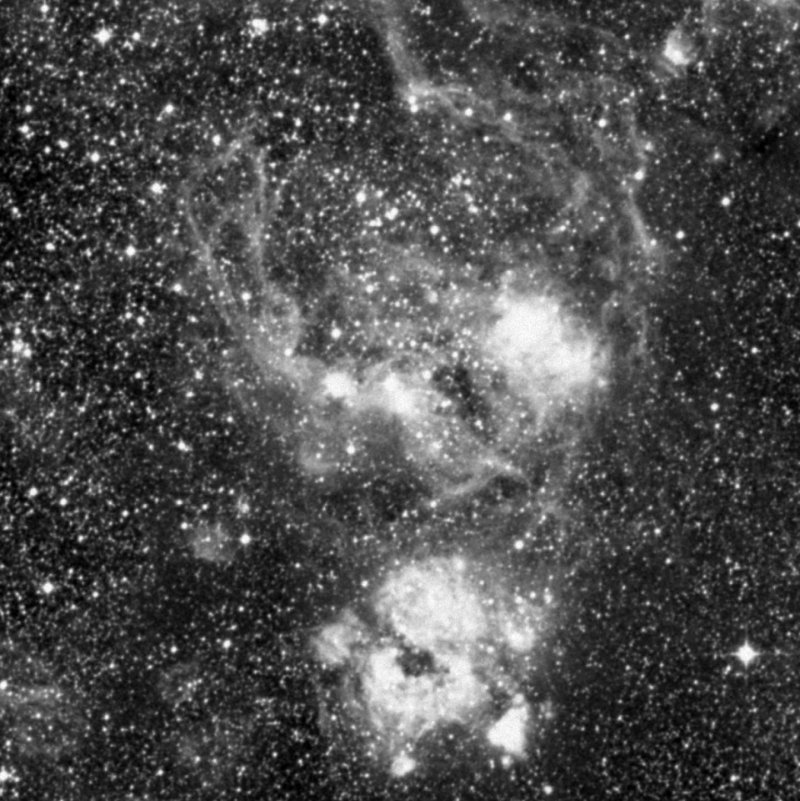 NGC 2085 - Zoom