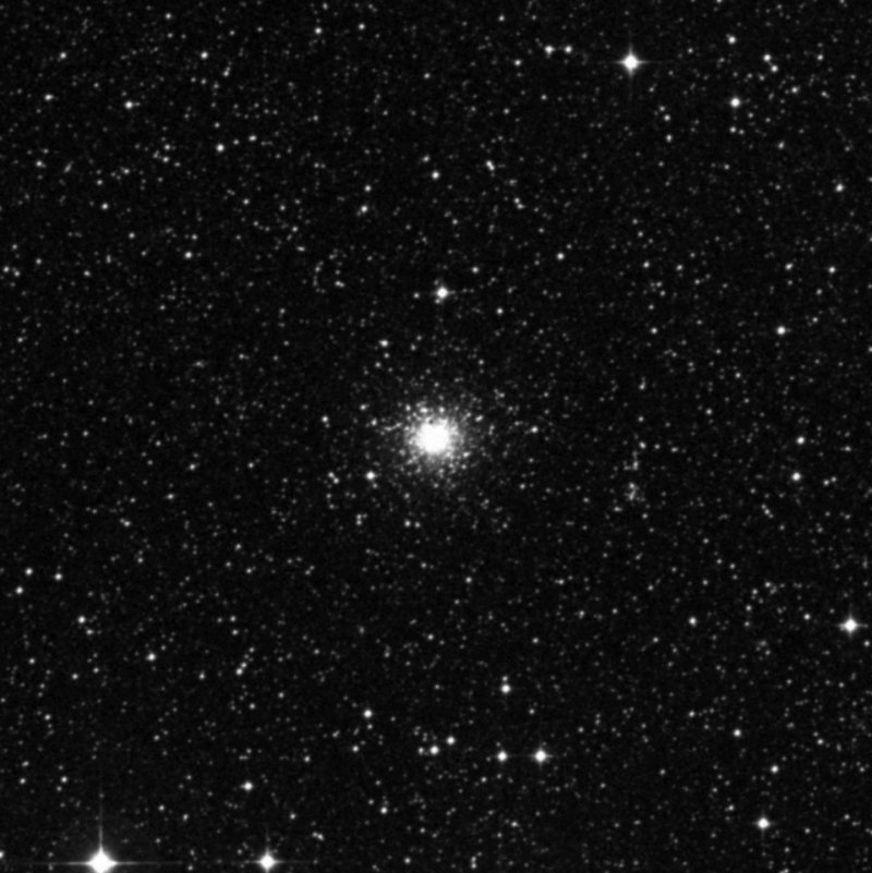 NGC 2210 - Zoom