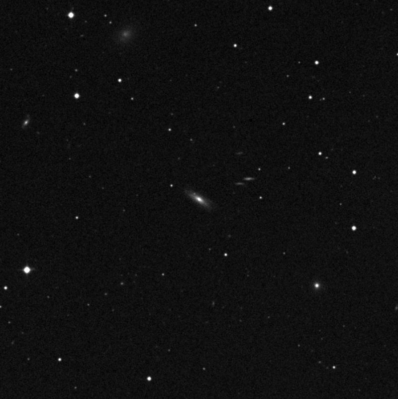 IC 792 - Zoom