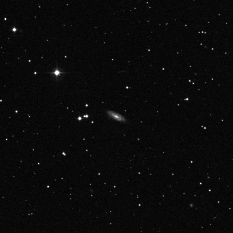 NGC 2596 - Zoom