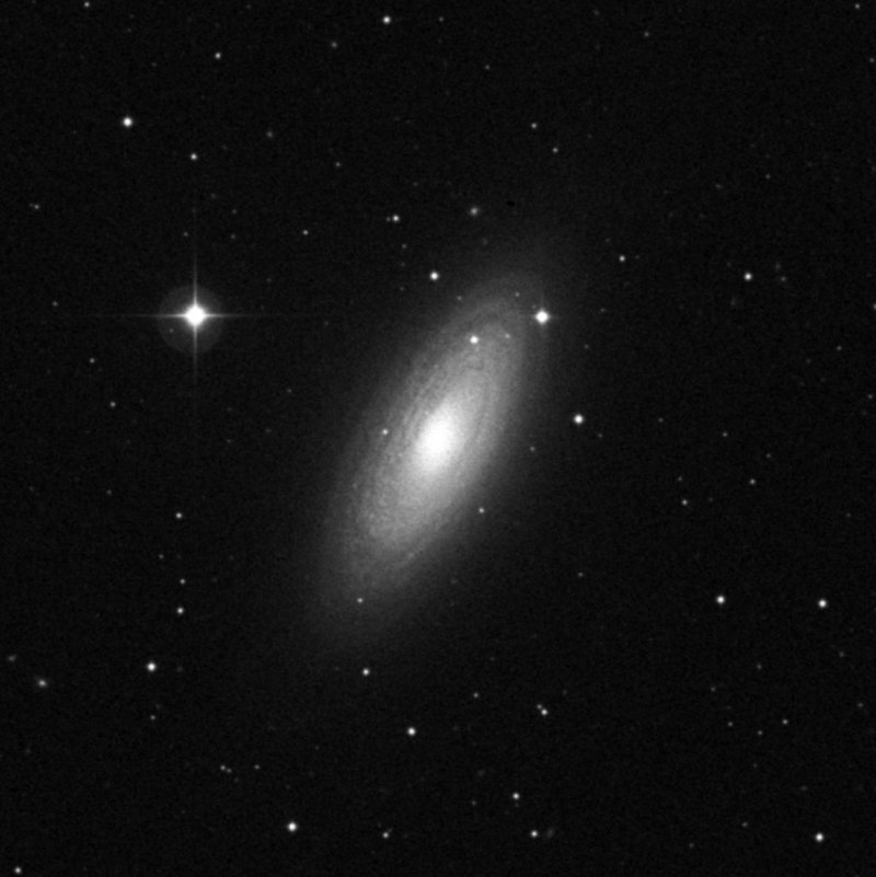 Galaxia del Ojo de Tigre - Zoom