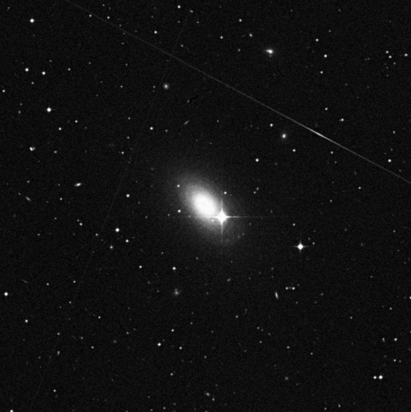 NGC 2974 - Zoom