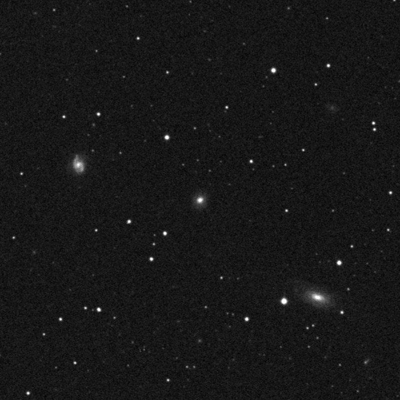 IC 873 - Zoom