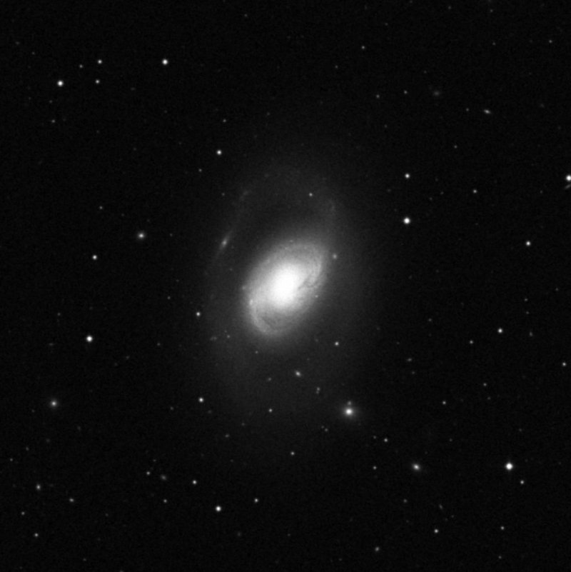 NGC 3368 - Zoom