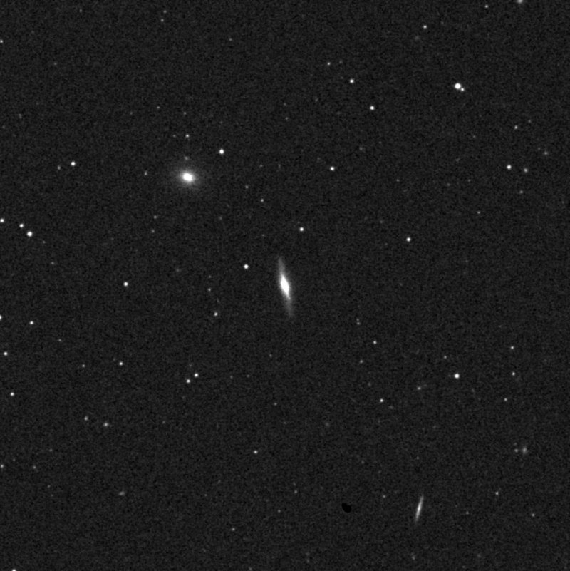 IC 881 - Zoom